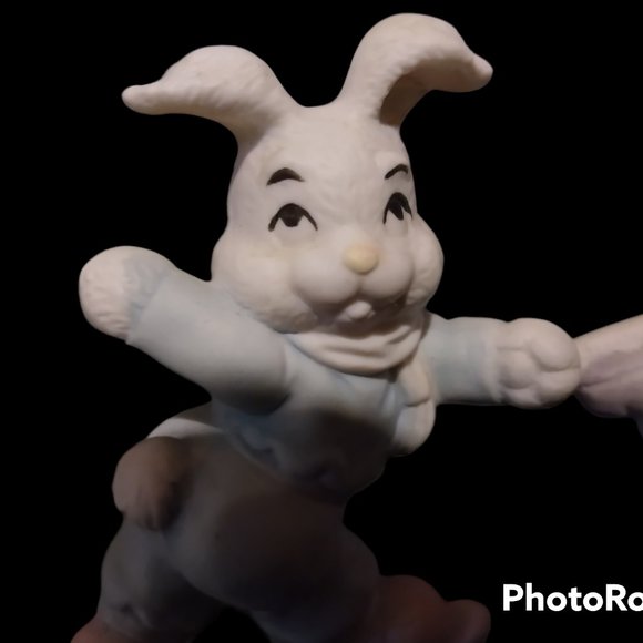 Three porcelain Easter bunnies by Art Mark - Picture 4 of 12